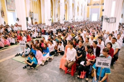 Hơn 2000 Tân tòng hành hương Năm Thánh
