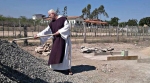 Vị linh mục cứu vớt “những người rác”