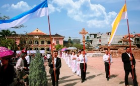 Trung Lao khởi công tái thiết thánh đường  