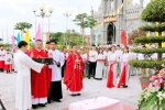 Gx. Tích Tín: Thánh lễ ban Bí tích Thêm sức