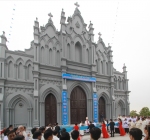 Lễ cung hiến bàn thờ và nhà thờ Lạc Đạo