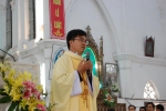 Giáo xứ Hồng Quang đón cha xứ mới