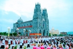 189 thiếu nhi Kiên Lao rước lễ lần đầu  