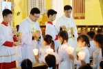Phú Nhai: 99 thiếu nhi rước lễ lần đầu