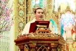 Kiên Lao: Thánh lễ đón Giao thừa