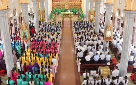 Giáo xứ Ninh Sa: Thánh lễ chính tiệc tuần chầu