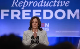 Những người ủng hộ Kamala Harris phát động...