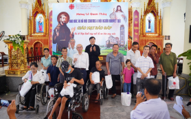 Ban Caritas & Hội người khuyết tật giáo hạt Báo Đáp mừng quan thầy