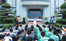 ĐCV khai mạc giải bóng đá Gioan Phaolo II