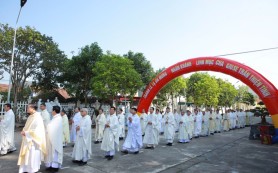 Mừng ngân khánh linh mục, diễn tả tình yêu Chúa