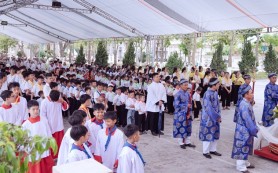 Giáo xứ Ấp Lũ hành hương Năm Thánh