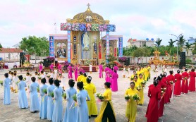 Giáo họ Đồng Tâm đồng tiến hoa kính Đức Mẹ