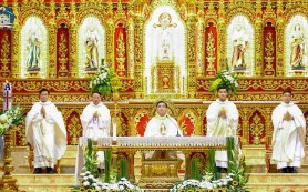 Giáo xứ Trung Lao mừng lễ Chúa lên trời
