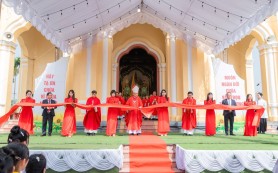 Giáo họ Phêrô, xứ Tứ Trùng khánh thành nhà thờ