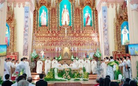 Tân linh mục Giuse Hoàng Văn Yên dâng lễ tạ ơn