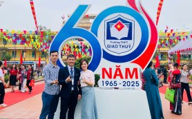 Khoảng lặng nơi mái trường xưa