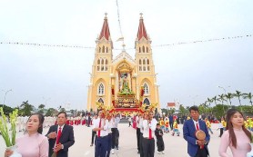 Giáo họ Lạc Nội mừng kính thánh Quan thầy