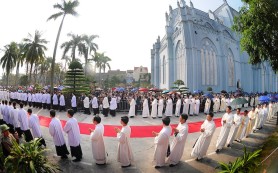 Phú Nhai: Con cái Bùi Chu vẫn một lòng mến Mẹ