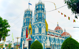 Giáo họ Xuân Minh mừng tòa và nhà đa năng