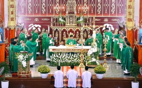 Tuần chầu lượt giáo xứ Giáo Phòng