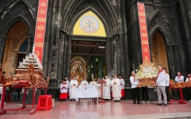 Giáo xứ Trại Đáy: Lễ tạ ơn mừng sắc và quan thầy