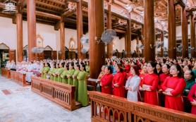 Giáo xứ Trung Lao mừng đại lễ Phục sinh 2026