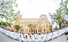 Đại Đồng hướng tới ngày kỷ niệm 16 năm sắc phong Đền thánh và 5 năm cung hiến thánh đường