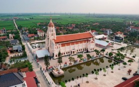 Làm phép nhà thờ và cung hiến bàn thờ Gx Phúc Hải