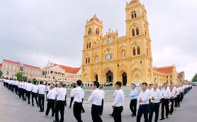 Giáo hạt Đại Đồng mừng công Nhà thờ Chính toà