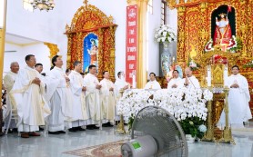 Tuần chầu lượt giáo xứ Tân Phường