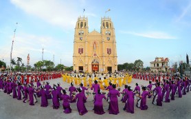 Thuận Thành khai mạc tháng Hoa & kính thánh Giuse