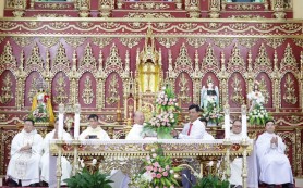 Gx. Tân Châu mừng công nhà Mục vụ và đón sắc