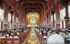 Giáo hạt Quỹ Nhất mừng công Nhà thờ Chính Toà