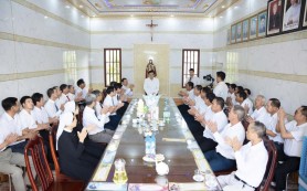 Gx. Thịnh Long hân hoan đón cha xứ mới