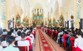 Gx Trực Chính mừng lễ Mẹ Mân Côi, quan thầy