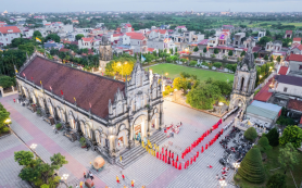 Giáo xứ An Bài mừng Quan Thầy Đức Mẹ Mân Côi