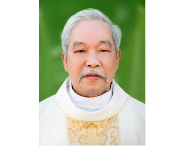 Huế: Cha Cố kết thúc hành trình 56 năm linh mục
