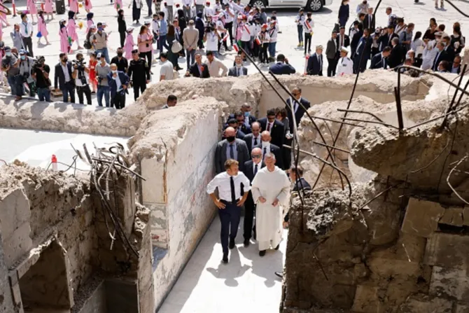 Viếng thăm nhà thờ Công giáo bị ISIS tàn phá ở Iraq