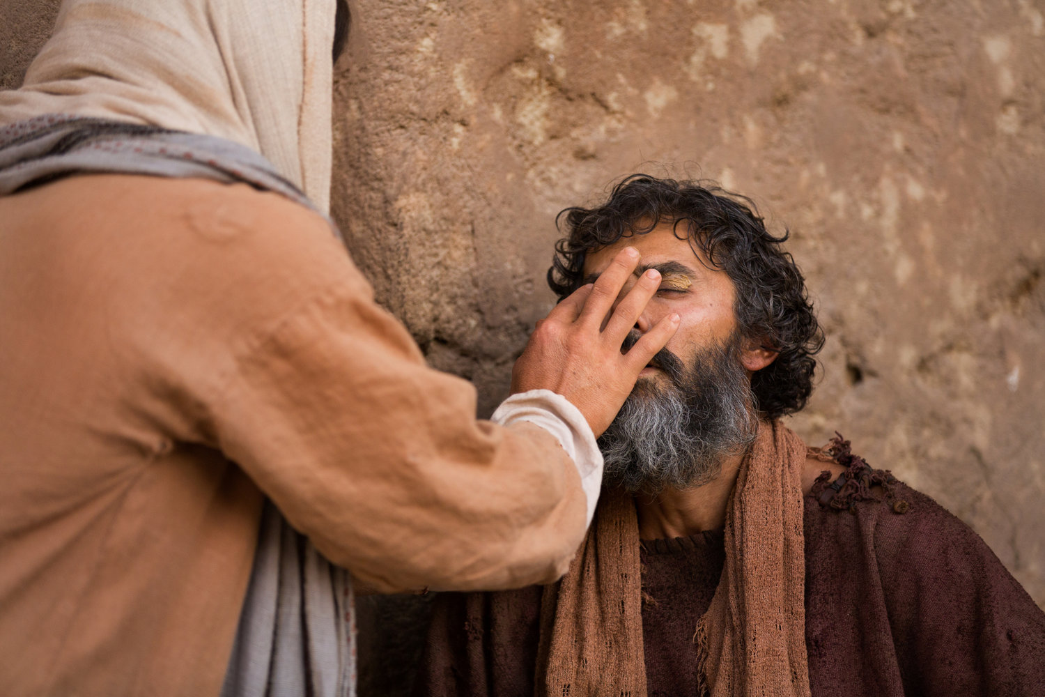 jesus annoints a man born blind