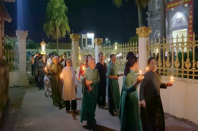 ruoc kieu mc 5 exposure