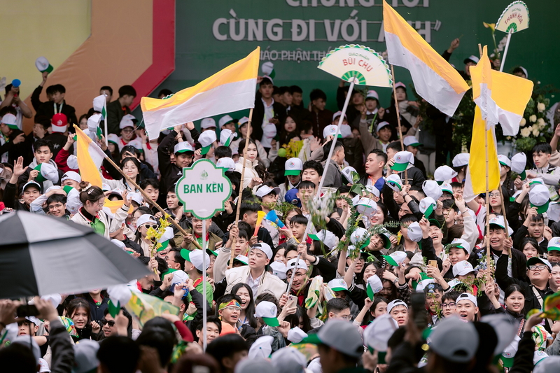 585716138 2263328790819793 3062278179887669262 n