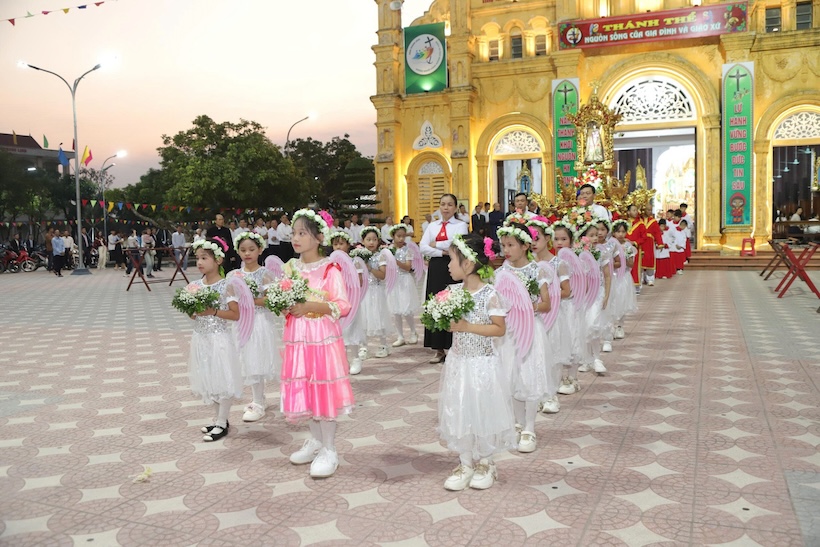 z7227651180023 031b8c7c12ac0ac6618ecf4c9f546d18