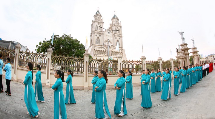 dai dong mung le duc me man coi 6