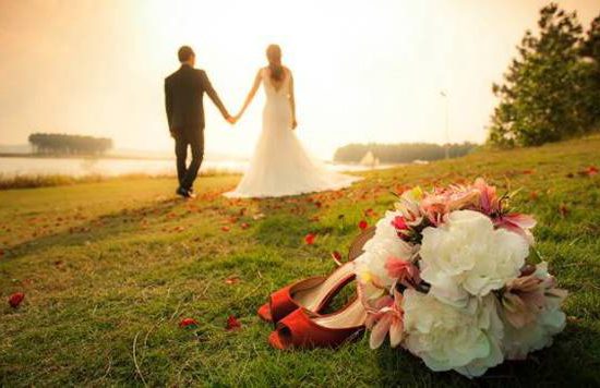 phap luat hon nhan va gia dinh 550x356