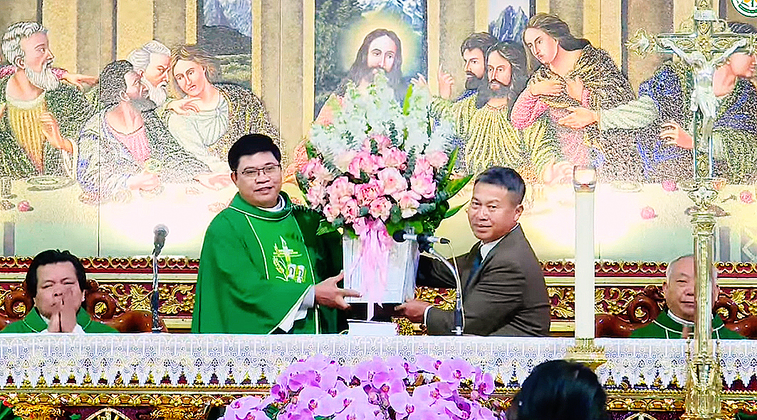 untitl4777366 co377g jpg44 copy