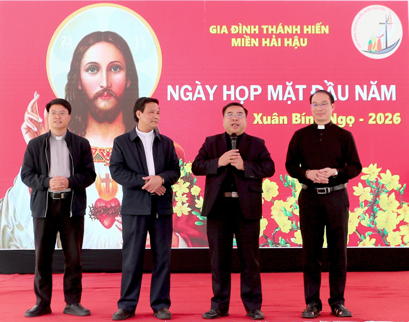 z7555179087068 ac34a875a0a14343dda90324b812d43c