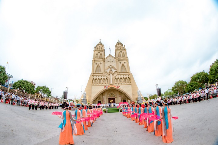 dai dong ky niem5 nam cung hien 2026 4