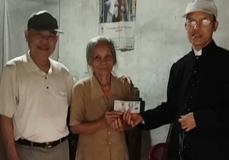 z7686743954723 340c9abde947a2a62e5c9b2f51be95c7