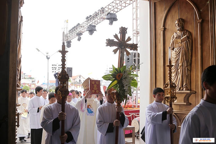 Khai Mạc Năm Thánh Lòng Thương Xót