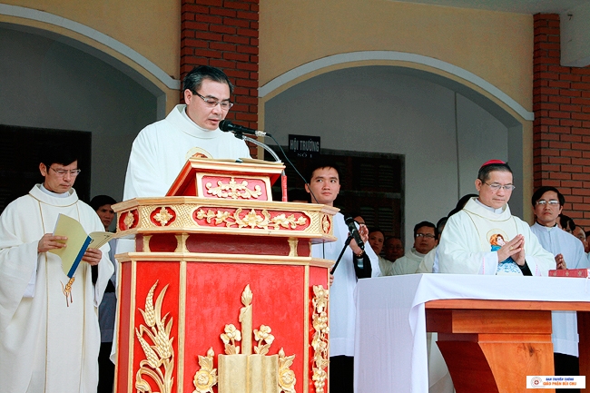 Khai Mạc Năm Thánh Lòng Thương Xót